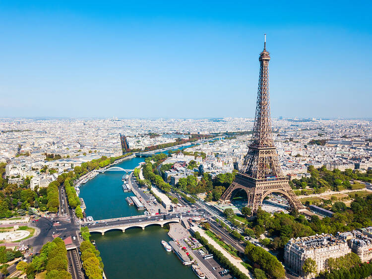 Why are Parisians planning to poop in the Seine? Why are Parisians planning to poop in the Seine?